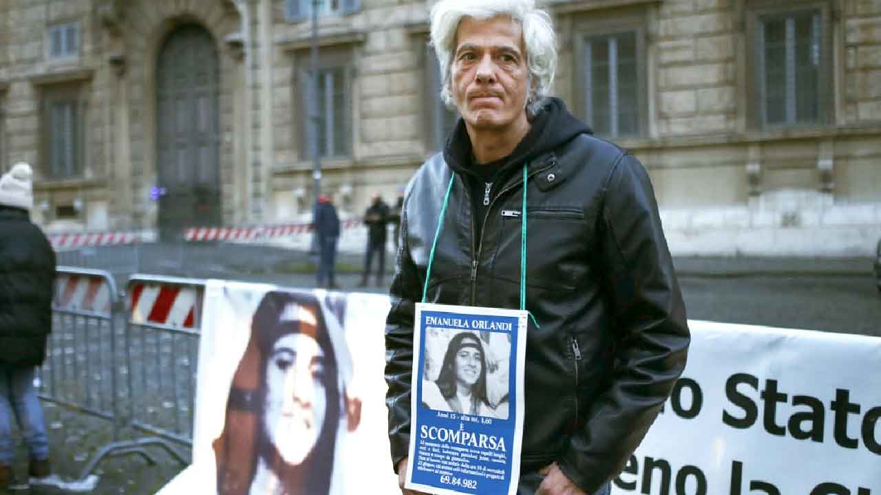 Emanuela Orlandi, la scomparsa della ragazza e il mistero irrisolto da 38 anni (IlFattoQuotidiano)